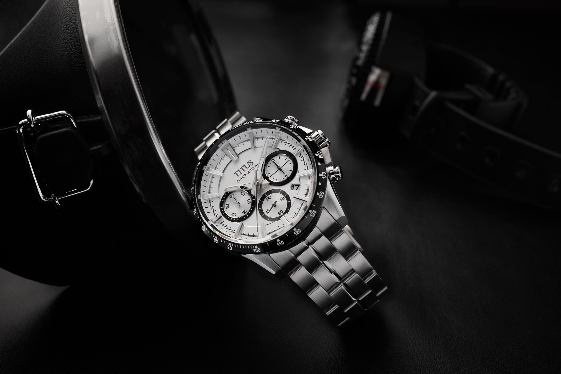 Saber Chronograph Quartz Stainless Steel Men Watch W06-03337-001