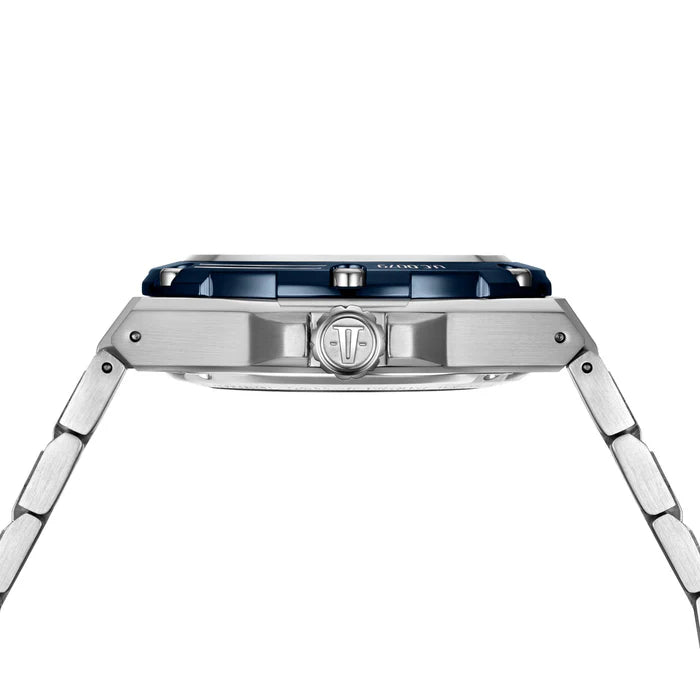 Solvil et Titus x Mobile Suit Gundam 'RX-78-2 Gundam' Limited Edition Voyager Mechanical Stainless Steel Men Watch W06-03405-001