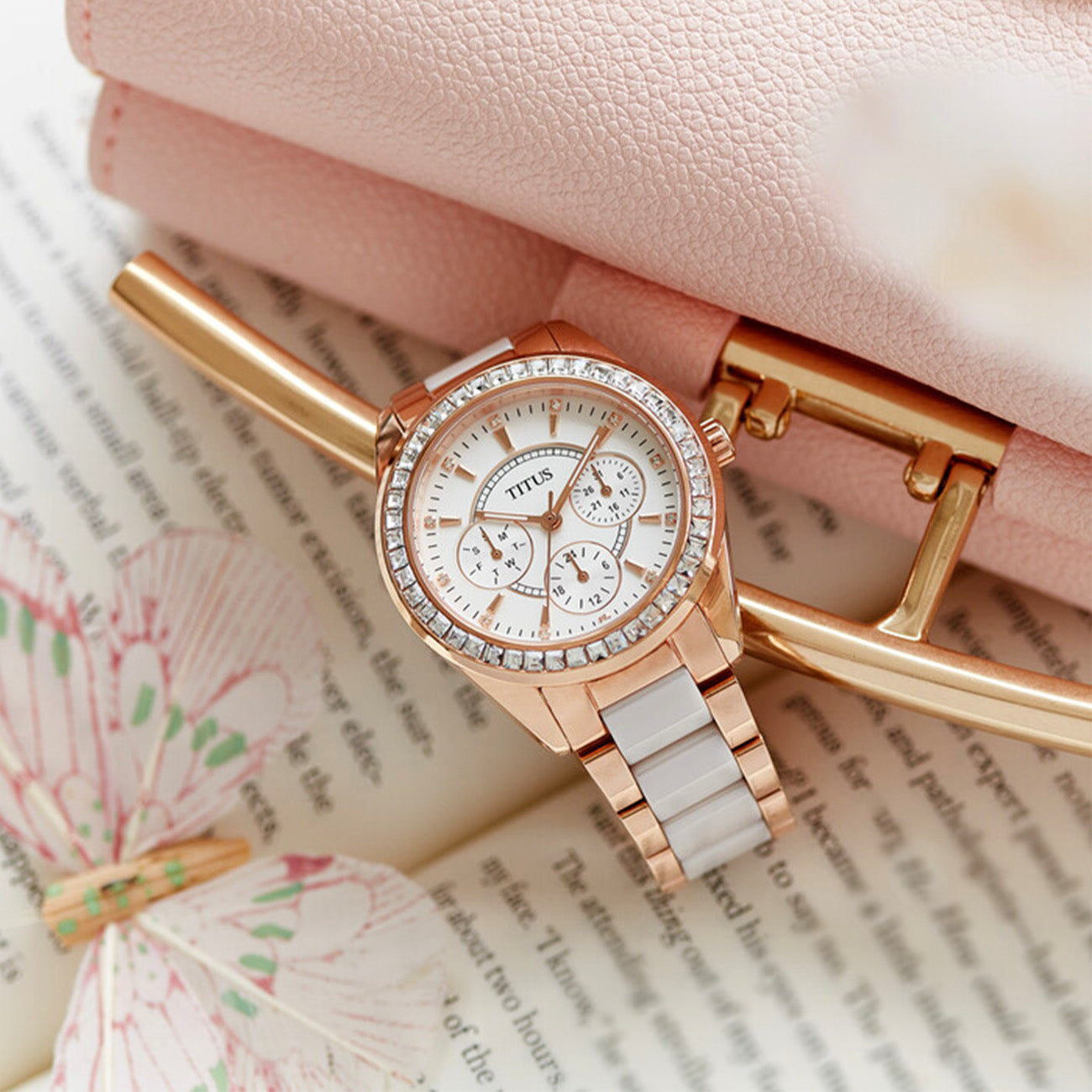 Perse Multi-Function Quartz Stainless Steel with Ceramic Women Watch W06-02108-011