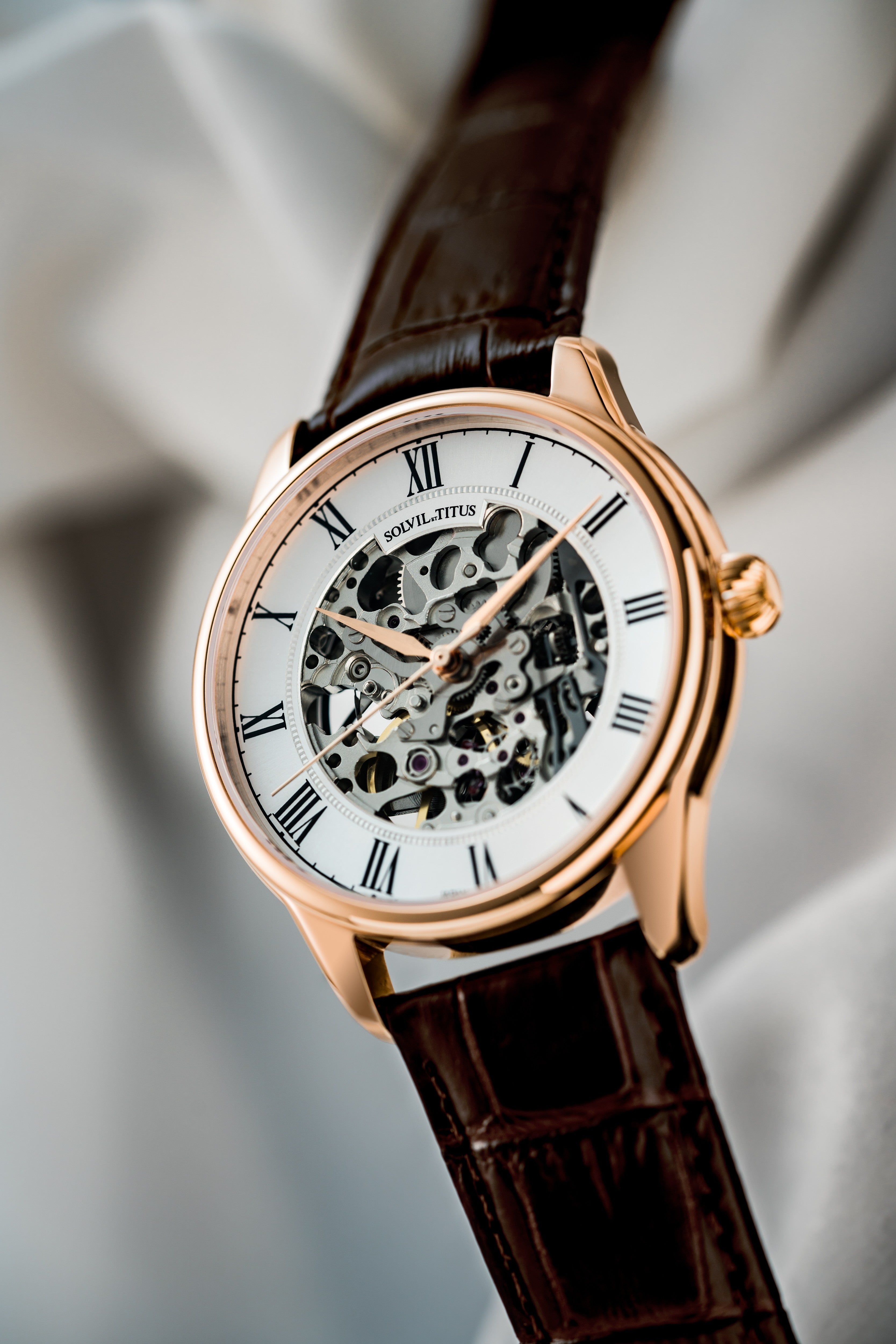 Classic 3 Hands Mechanical Leather Men Watch W06-03234-004