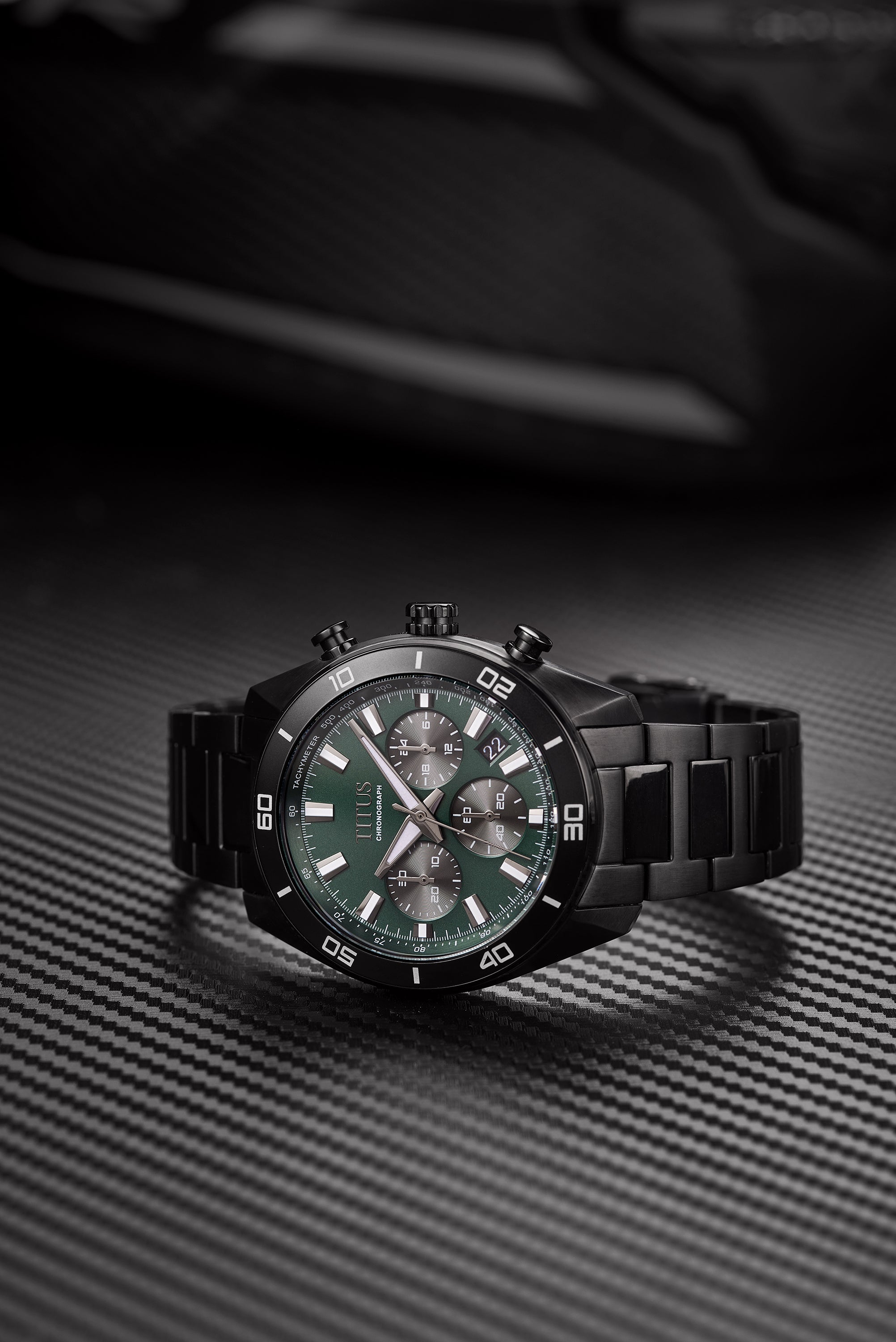 Modernist Chronograph Quartz Stainless Steel Men Watch W06-03265-007