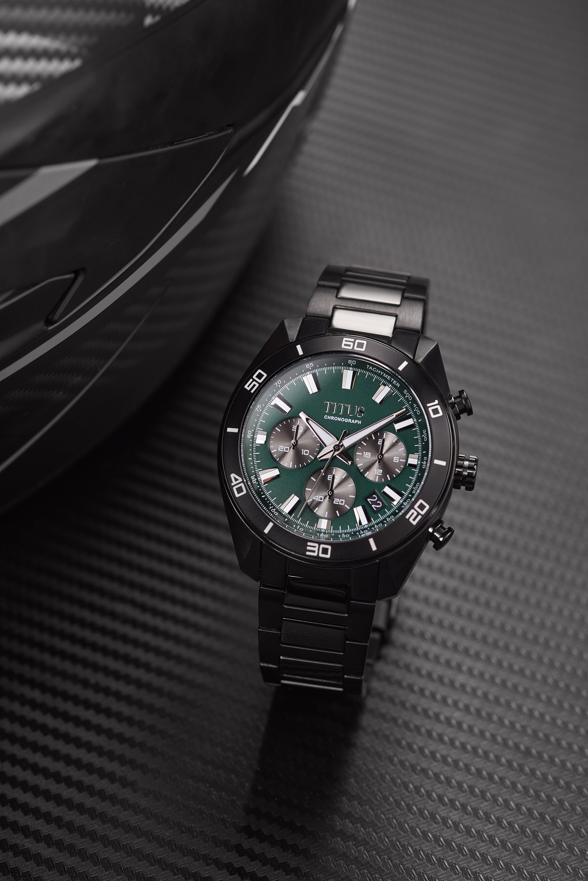 Modernist Chronograph Quartz Stainless Steel Men Watch W06-03265-007