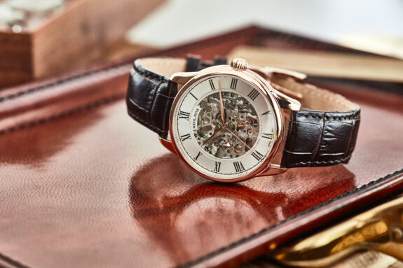 Classic 3 Hands Mechanical Leather Men Watch W06-03234-004