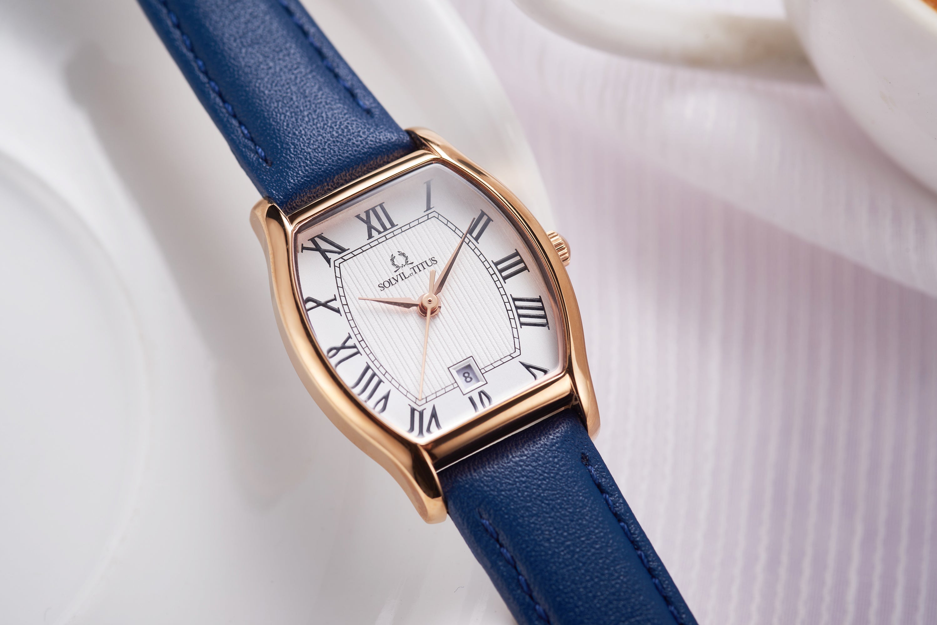 Barista 3 Hands Date Quartz Leather Women Watch W06-02825-014