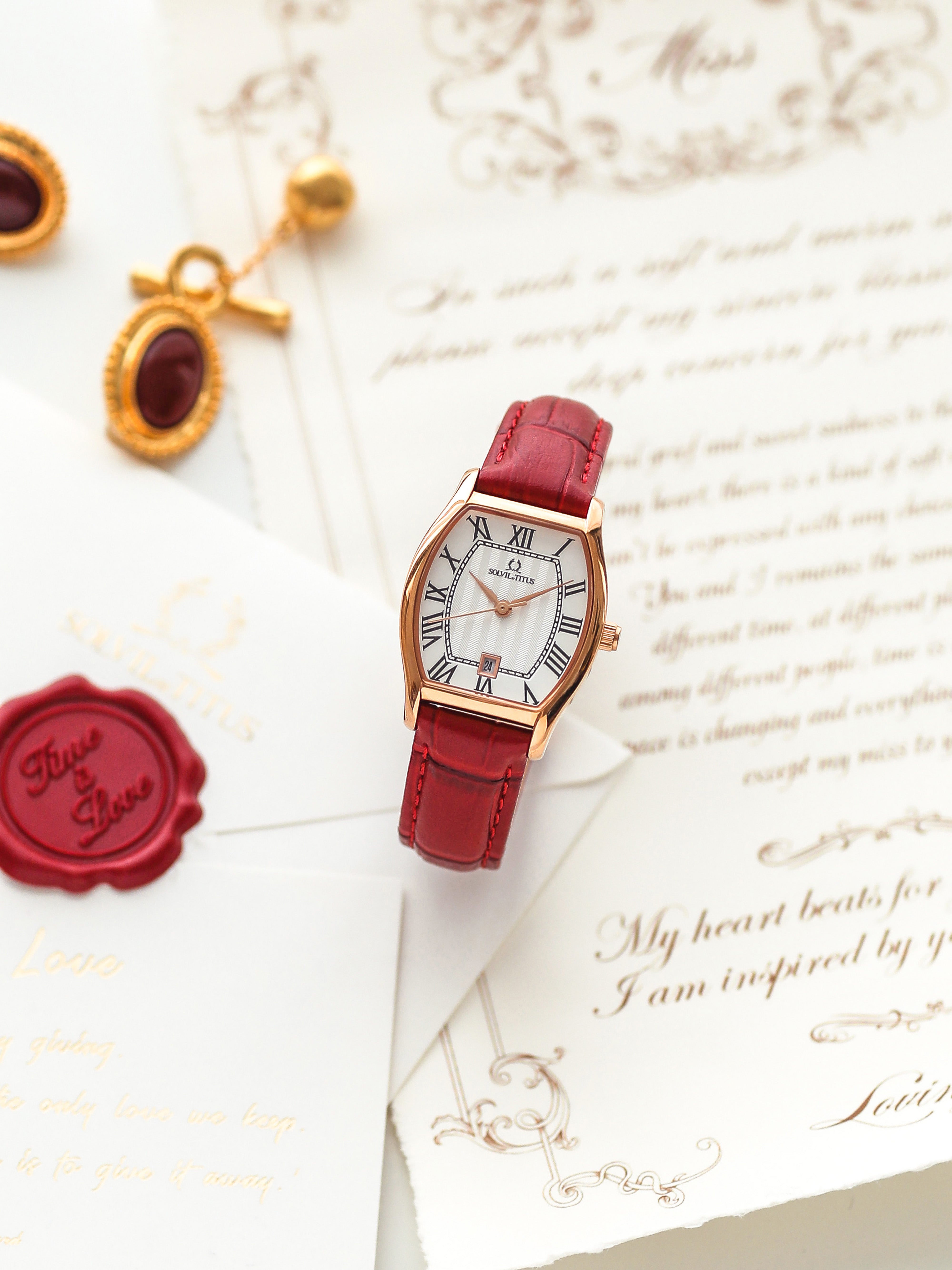 Barista 3 Hands Date Quartz Leather Women Watch W06-02825-011