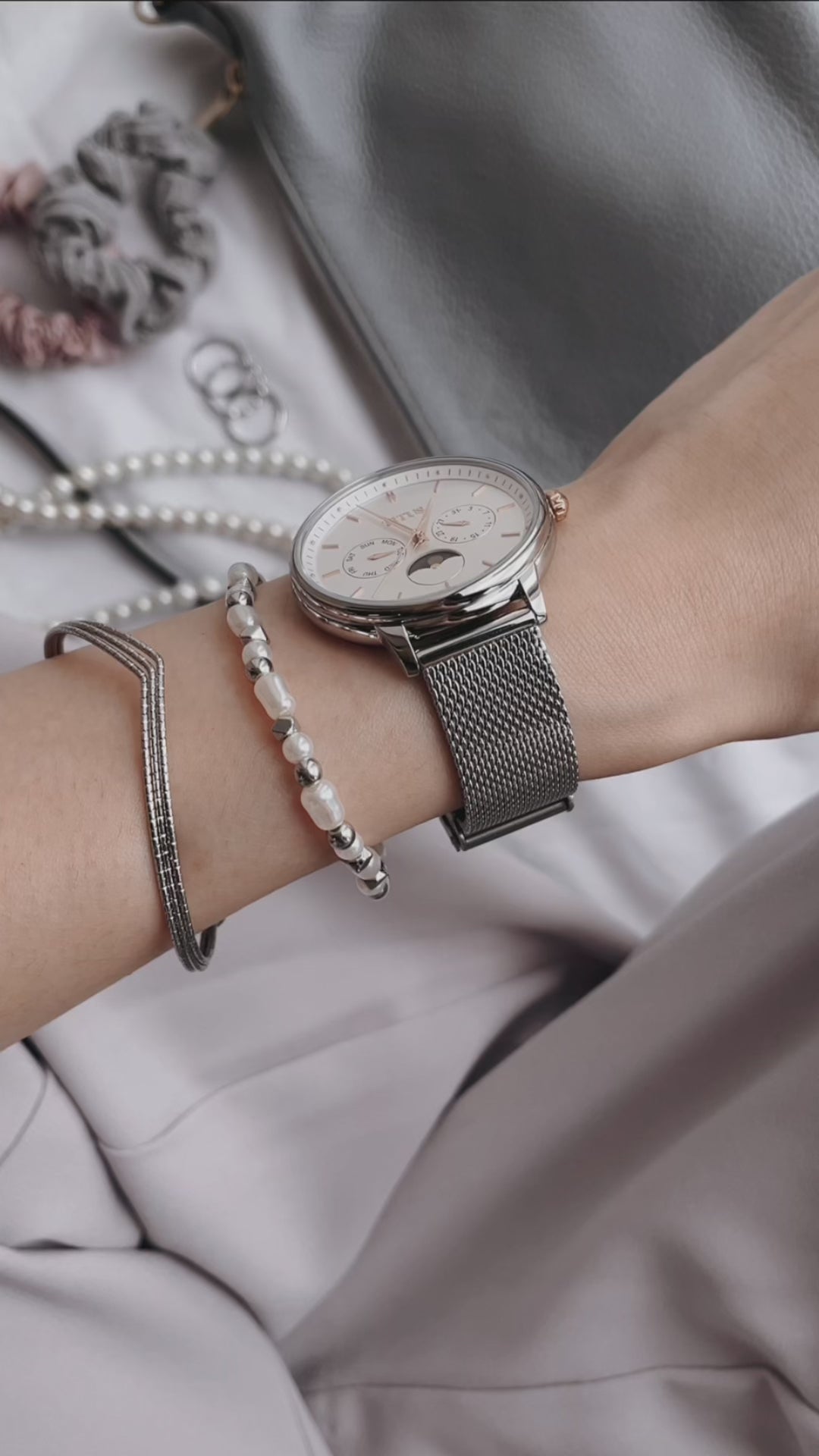 Fashionista Multi-Function with Day Night Indicator Quartz Stainless Steel Women Watch W06-03071-006