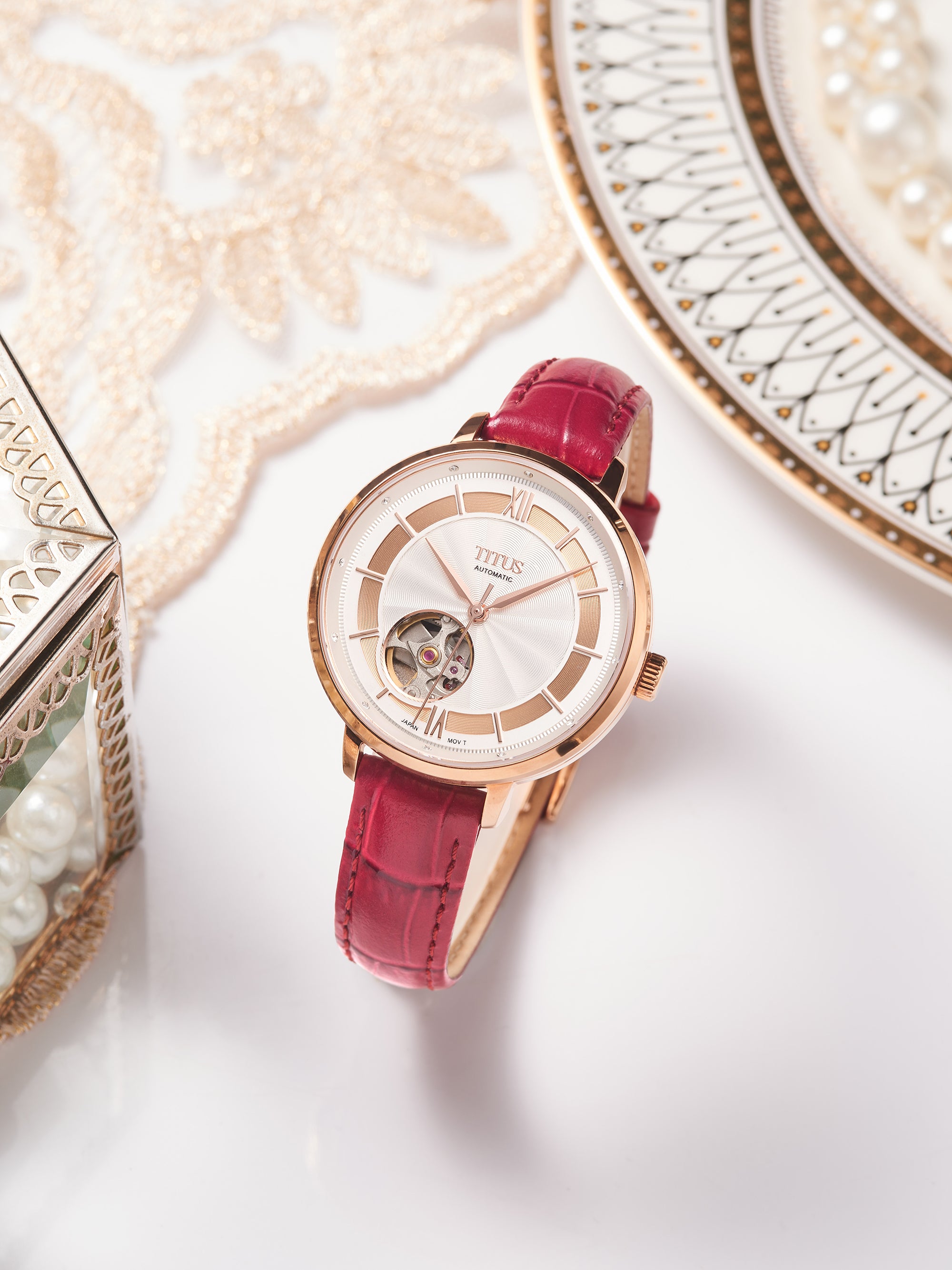 Enlight 3 Hands Mechanical Leather Women Watch W06-03278-005